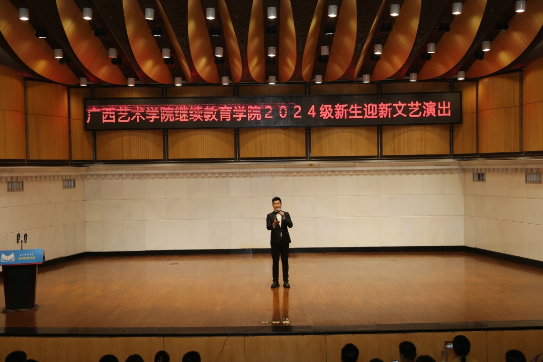 74014c5f5c654682b9fa377f41ce0ee4.jpg 74014c5f5c654682b9fa377f41ce0ee4.jpg